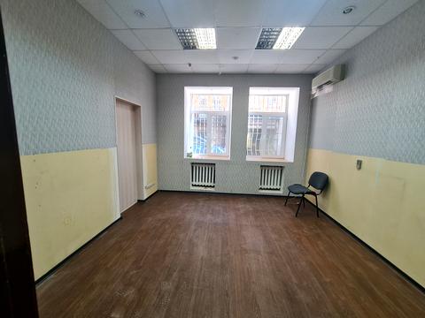 коммерческая по адресу Евгения Чикаленко ул. (Пушкінська), 12-Б