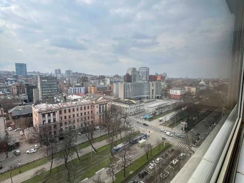 квартира по адресу Дмитрия Яворницкого просп. (Карла Маркса), 58