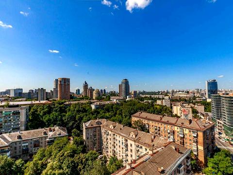 квартира по адресу Кловский спуск, 7a