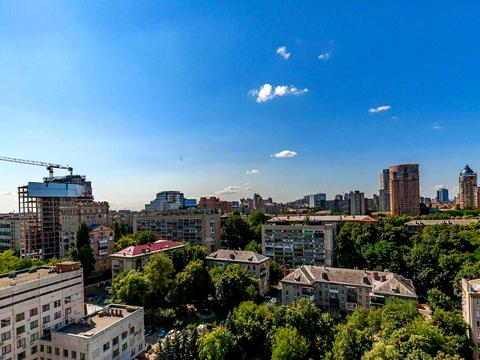 квартира по адресу Кловский спуск, 7a