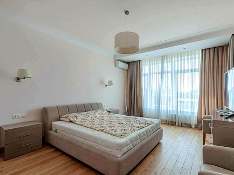 квартира по адресу Кловский спуск, 7a