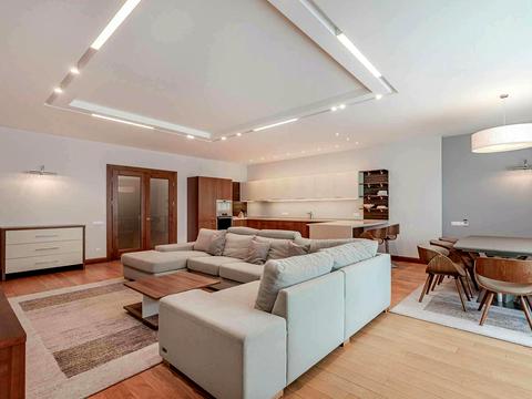 квартира по адресу Кловский спуск, 7a