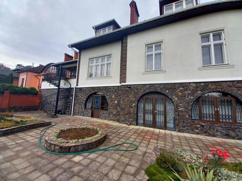 будинок за адресою Юрія Федьковича вул.