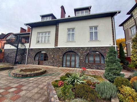 будинок за адресою Юрія Федьковича вул.