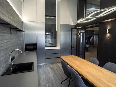 комерційна за адресою Панаса Мирного вул., 8