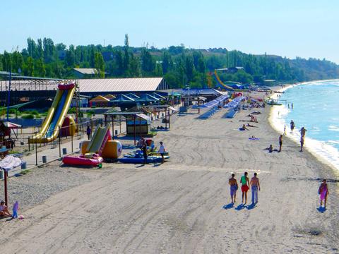 дом по адресу с. Луговое, Шкільна, 2А