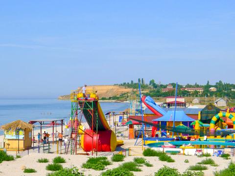 дом по адресу с. Луговое, Шкільна, 2А