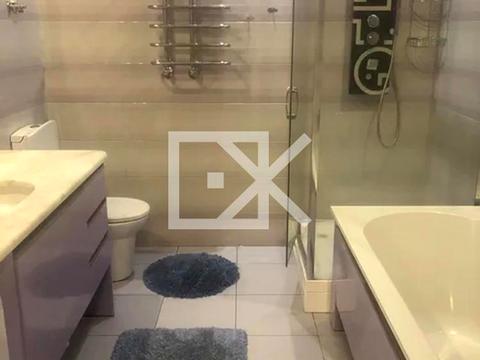 квартира за адресою Дніпровська набережна вул., 1-А