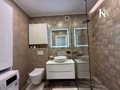 квартира за адресою Сімейна вул., 5