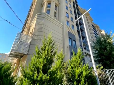 квартира за адресою Космонавтів просп., 49
