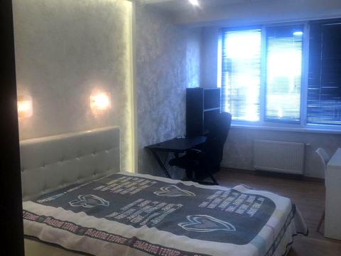 квартира за адресою Дніпровська набережна вул., 1