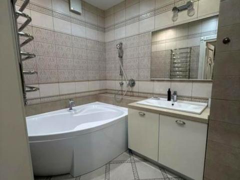 квартира за адресою Околична вул., 10