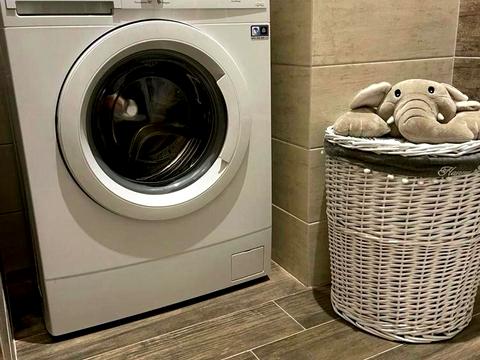 квартира за адресою Миколи Міхновського бульв. (Дружби народів), 14-16