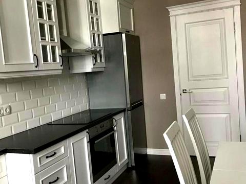 квартира за адресою Миколи Міхновського бульв. (Дружби народів), 14-16