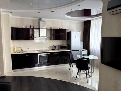 квартира по адресу Феодосийская ул., 1-А