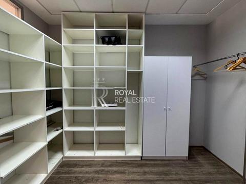 коммерческая по адресу Кловский спуск, 7a