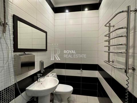 коммерческая по адресу Кловский спуск, 7a