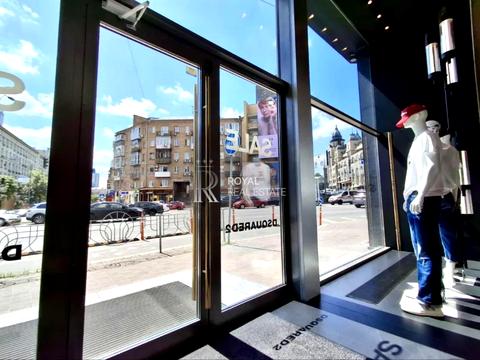 комерційна за адресою Басейна вул., 11