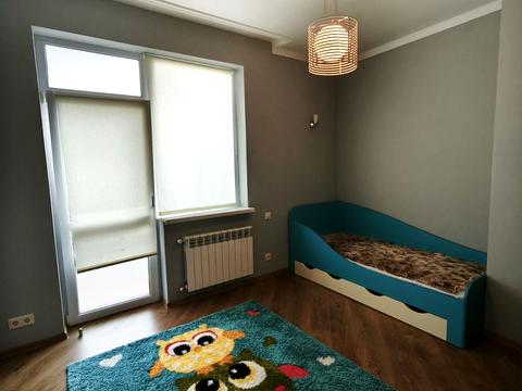 квартира за адресою Олександра Богомольця вул., 22