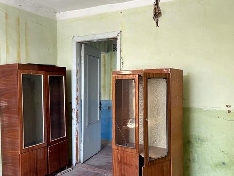 комерційна за адресою Миру, 4а