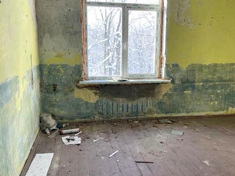 комерційна за адресою Миру, 4а