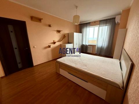 квартира за адресою Печерська вул., 2