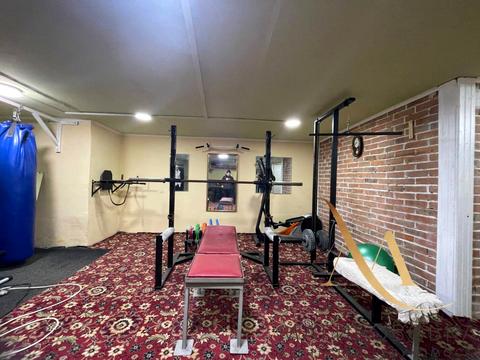 коммерческая по адресу Центральная ул., 11