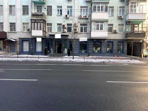 коммерческая по адресу Саксаганского ул., 42