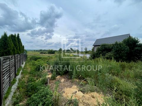 ділянка за адресою Черняхівського вул., 69