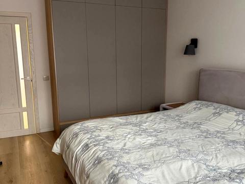 квартира по адресу Героев Майдана ул. (Червоноармейская), 226а