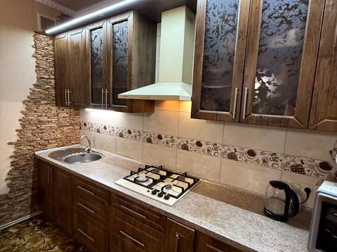 будинок за адресою Лівобережна вул., 8