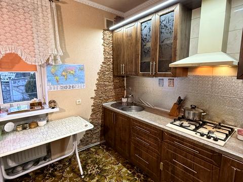 будинок за адресою Лівобережна вул., 8