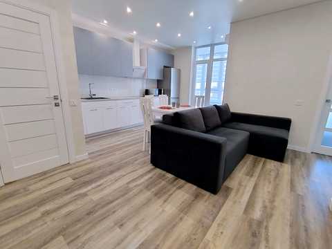 квартира за адресою Кадетський Гай вул., 8