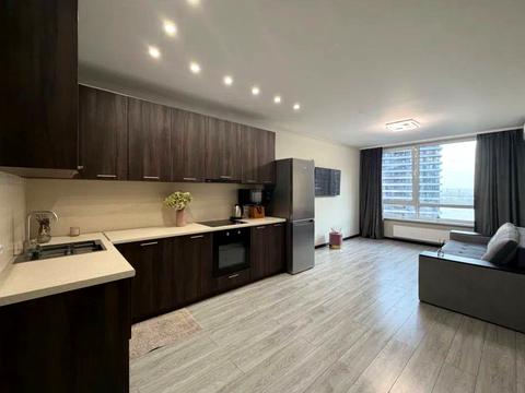 квартира за адресою Дніпровська набережна вул., 15-К