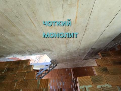 дом по адресу 1-я линия ул.