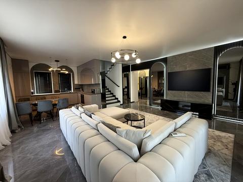 будинок за адресою Незалежності вул.