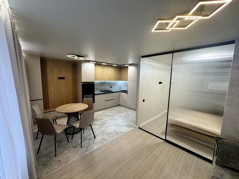 квартира за адресою Білогірська вул., 12