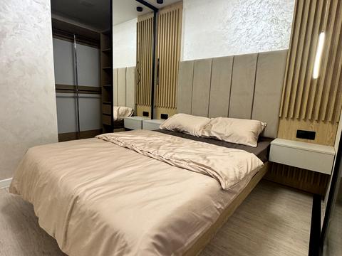 квартира за адресою Білогірська вул., 12