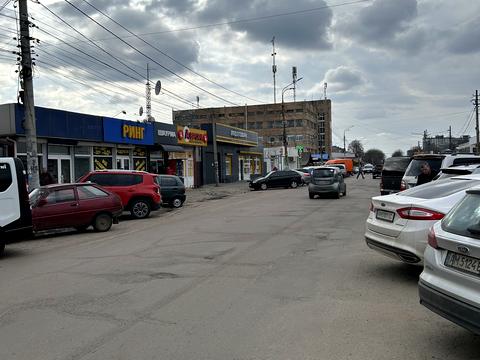 коммерческая по адресу Домбровського ул., 50