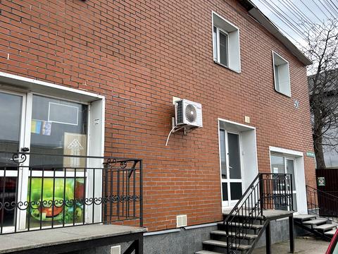 коммерческая по адресу Домбровського ул., 50