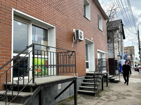 коммерческая по адресу Домбровського ул., 50