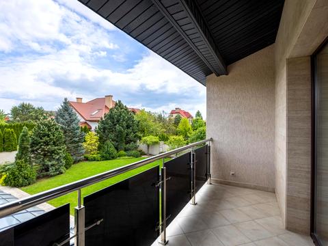 дом по адресу Зоряная ул.