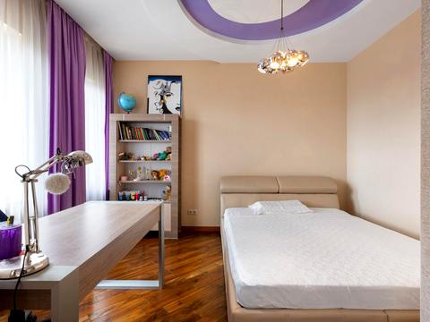 дом по адресу Зоряная ул.