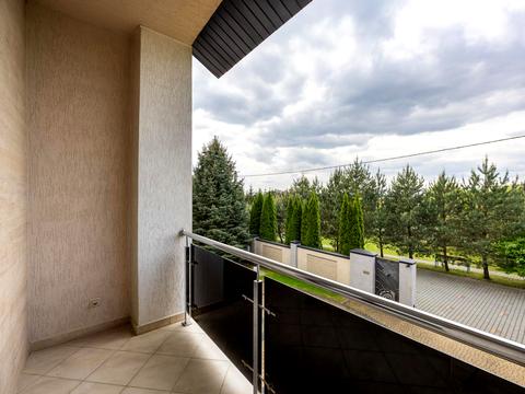 дом по адресу Зоряная ул.