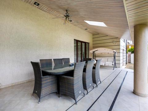 дом по адресу Зоряная ул.