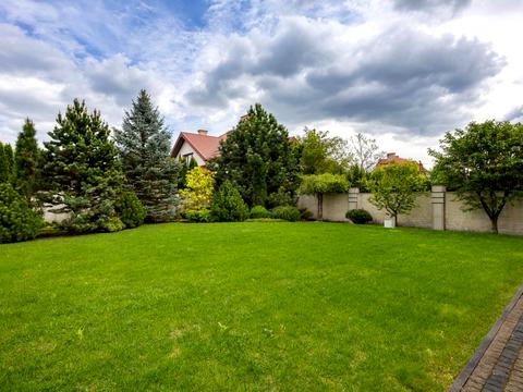 дом по адресу Зоряная ул.