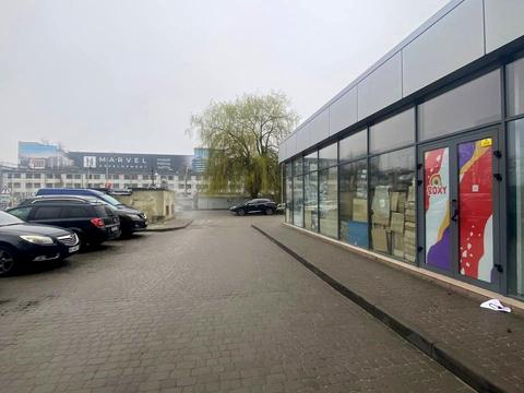 комерційна за адресою Володимира Великого вул. (Артема), 1