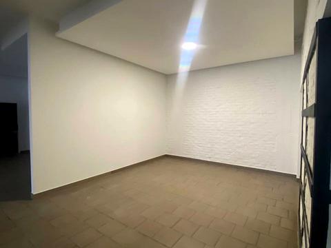 комерційна за адресою Володимира Великого вул. (Артема), 1