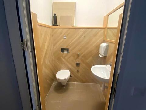 комерційна за адресою Володимира Великого вул. (Артема), 1