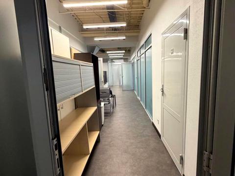 коммерческая по адресу Дегтярная ул., 8